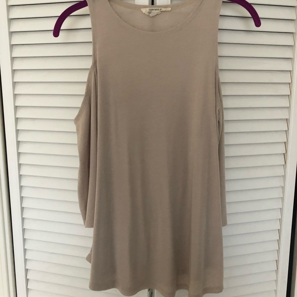 Beige blouse with shoulder less cropped sleeves